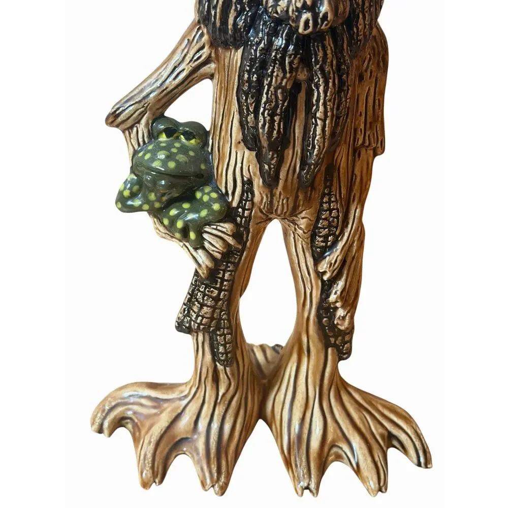 RARE Treeman Planter Ceramic HANDPAINTED Holding Frog Vintage 3612-28